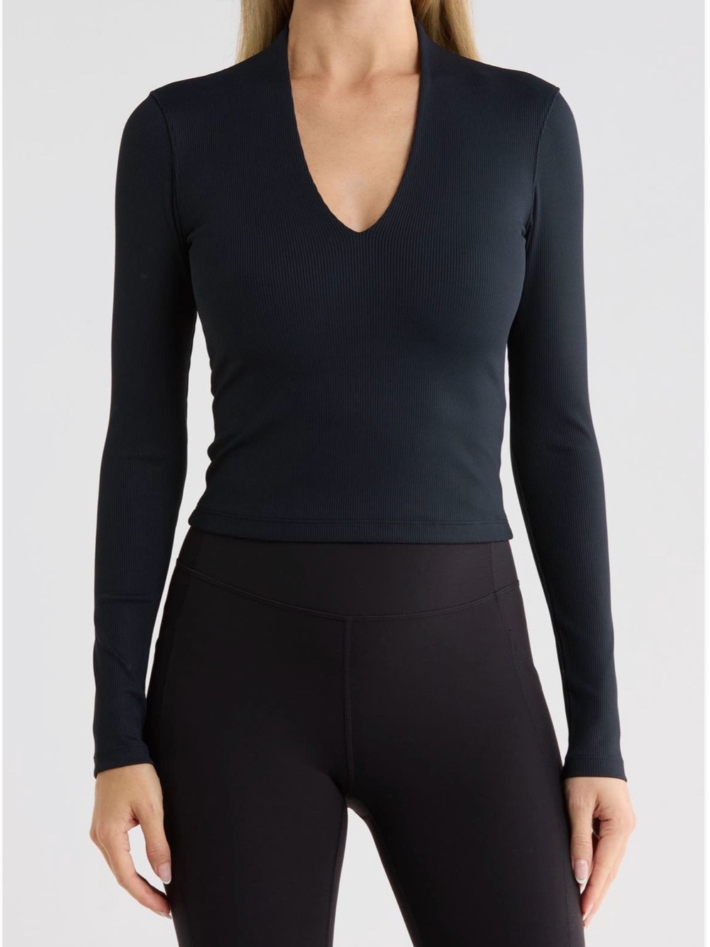 Travis Mathew Fitted Black Long Sleeve V-Neck Ribbed Top M-L